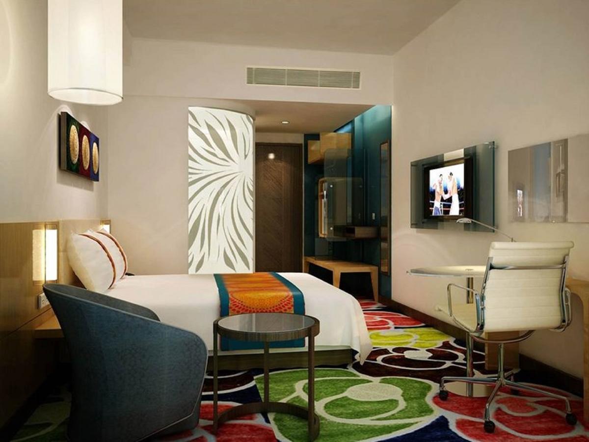 Holiday Inn Express Chennai Old Mahabalipuram Road Room photo